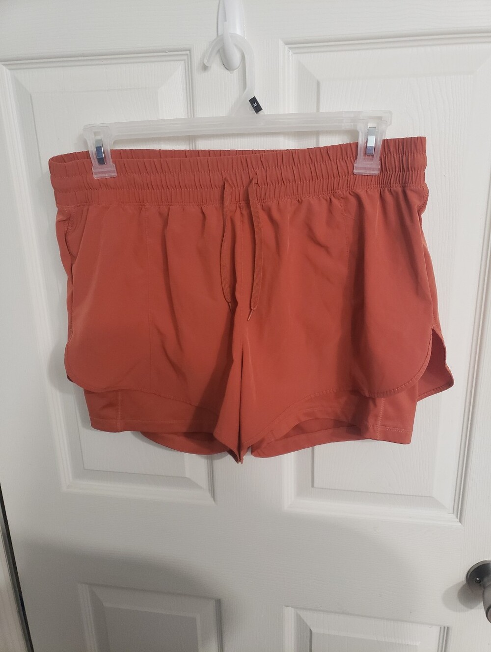 90 Degreees Size XL Women’s Rust Orange Athletic Shorts